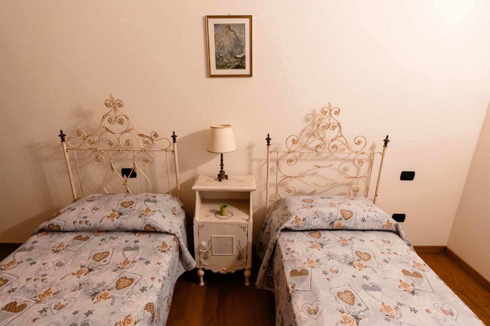 Cadgal - Tenuta La Cova Calamandrana エクステリア 写真